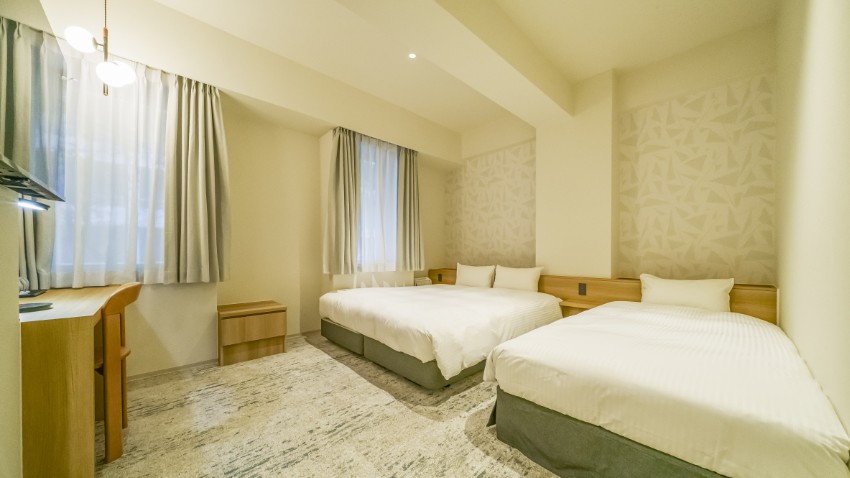 キングトリプル