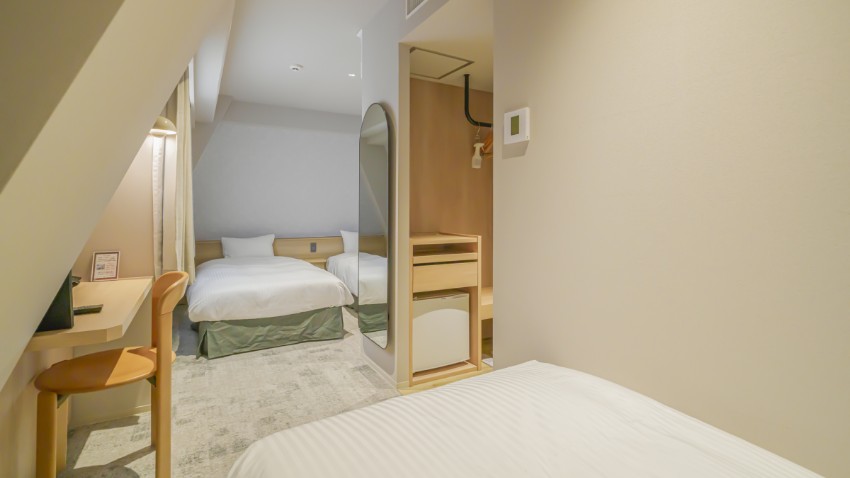 トリプルルーム01